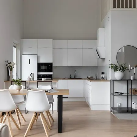 Вилла Luxury Loft-house With Sauna & Jacuzzi